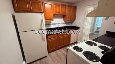 Leominster 2 bedroom 1 baths in Leominster - $2,000 No Fee