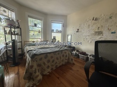 Cambridge Apartment for rent 3 Bedrooms 1 Bath  Central Square/cambridgeport - $3,000 No Fee