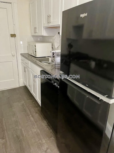 Fenway/kenmore Apartment for rent Studio 1 Bath Boston - $2,275 No Fee