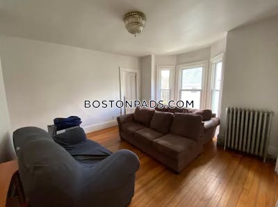 Somerville 5 Beds 1 Bath  Tufts - $7,313 No Fee
