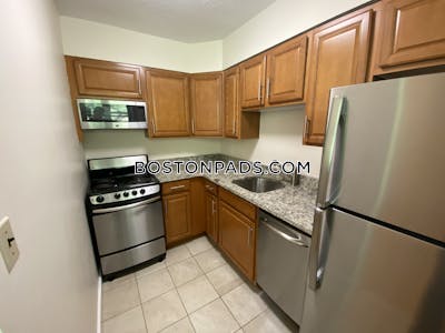 Brookline Apartment for rent 2 Bedrooms 1 Bath Coolidge Corner - $3,150 No Fee