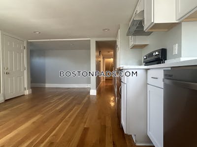 Everett Apartment for rent 2 Bedrooms 1 Bath - $2,400 No Fee