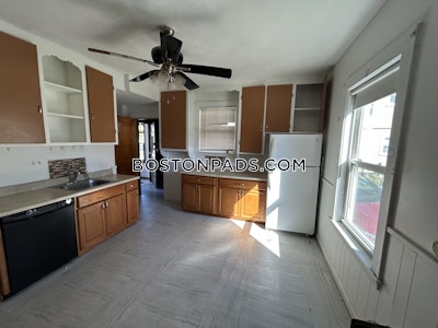 Malden 2 bedroom 1 baths in MALDEN - $2,500 No Fee