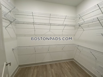 Wellesley Apartment for rent 3 Bedrooms 2 Baths - $9,148