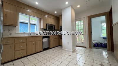 Somerville Apartment for rent 5 Bedrooms 1 Bath  Tufts - $6,800 No Fee