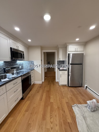Hyde Park 2 bedroom 1 baths in BOSTON Boston - $2,500 No Fee
