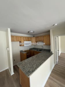 Woburn 1 bedroom 1 baths in WOBURN - $2,050 No Fee