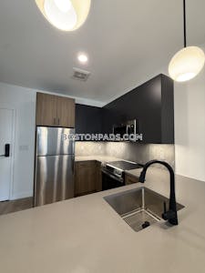 West Roxbury 1 bedroom 1 baths in BOSTON Boston - $3,100 No Fee
