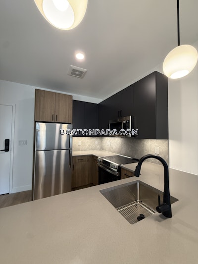 West Roxbury Apartment for rent 1 Bedroom 1 Bath Boston - $3,100 No Fee