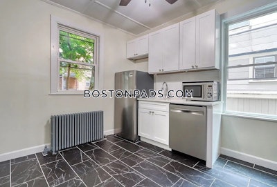 Jamaica Plain 3 Beds 1 Bath Boston - $3,895 No Fee